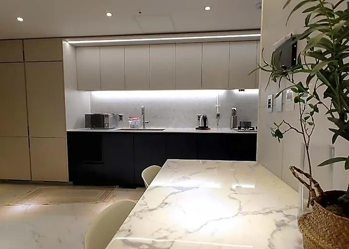 New Build So Neat & Near Park 4* Seúl