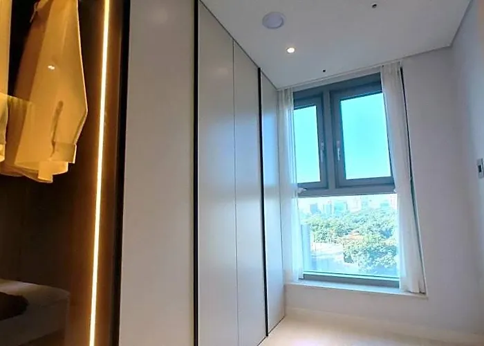 Hotel New Build So Neat & Near Park 4*